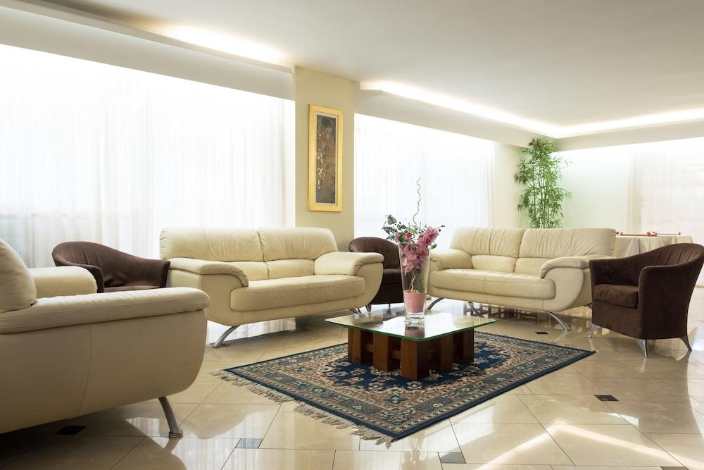 Hotel St Pierre Rimini Extérieur photo