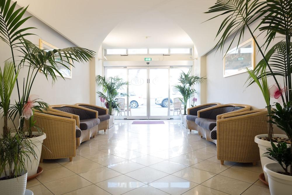 Hotel St Pierre Rimini Extérieur photo